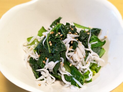 カルシウムたっぷり☆縮み小松菜としらすのポン酢和え